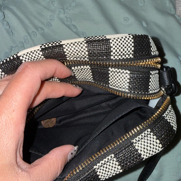 Tory Burch Black and Cream Checkered Bag - Picture 5 of 5